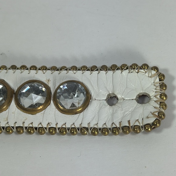 Betsy Johnson Leather Bracelet - Picture 4 of 9